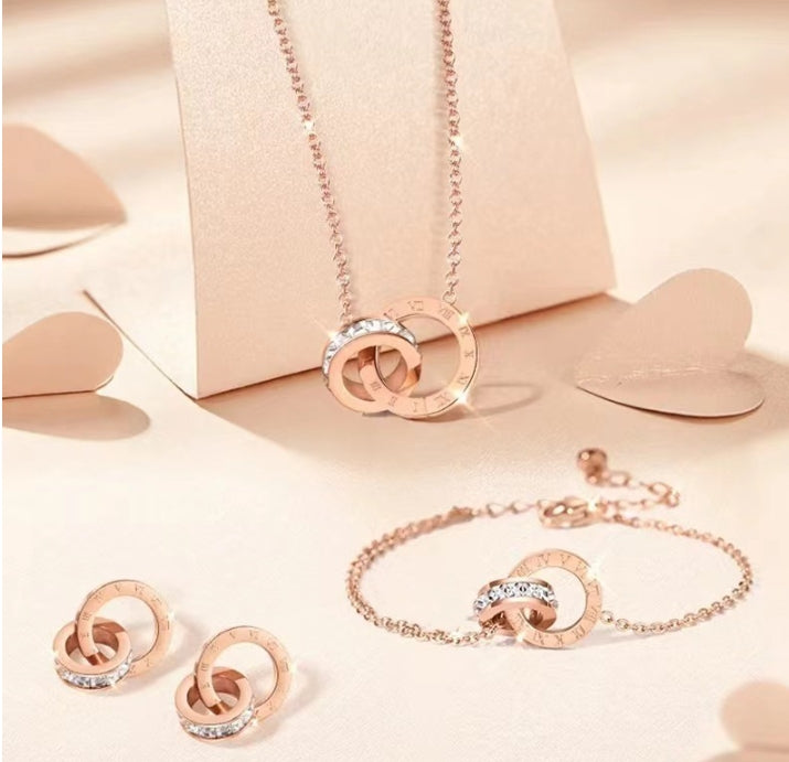 Schmuckset aus Edelstahl mit Armband