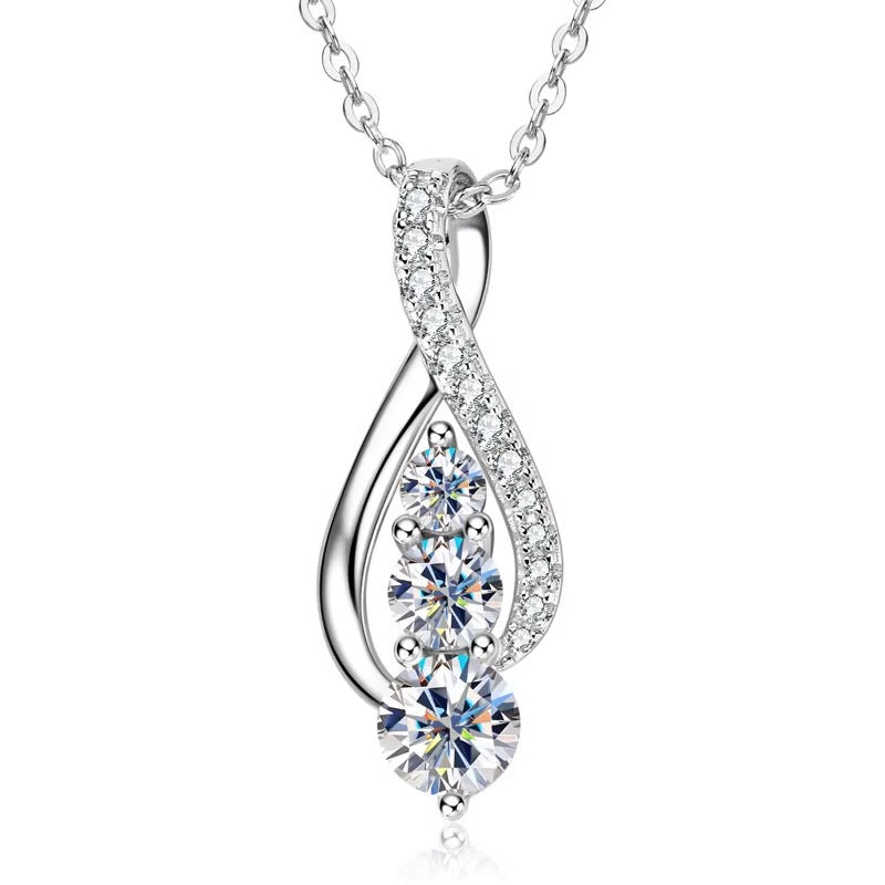 Lumina Moissanite Halskette